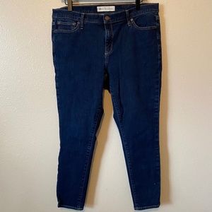 Gap True Skinny Ankle Jeans